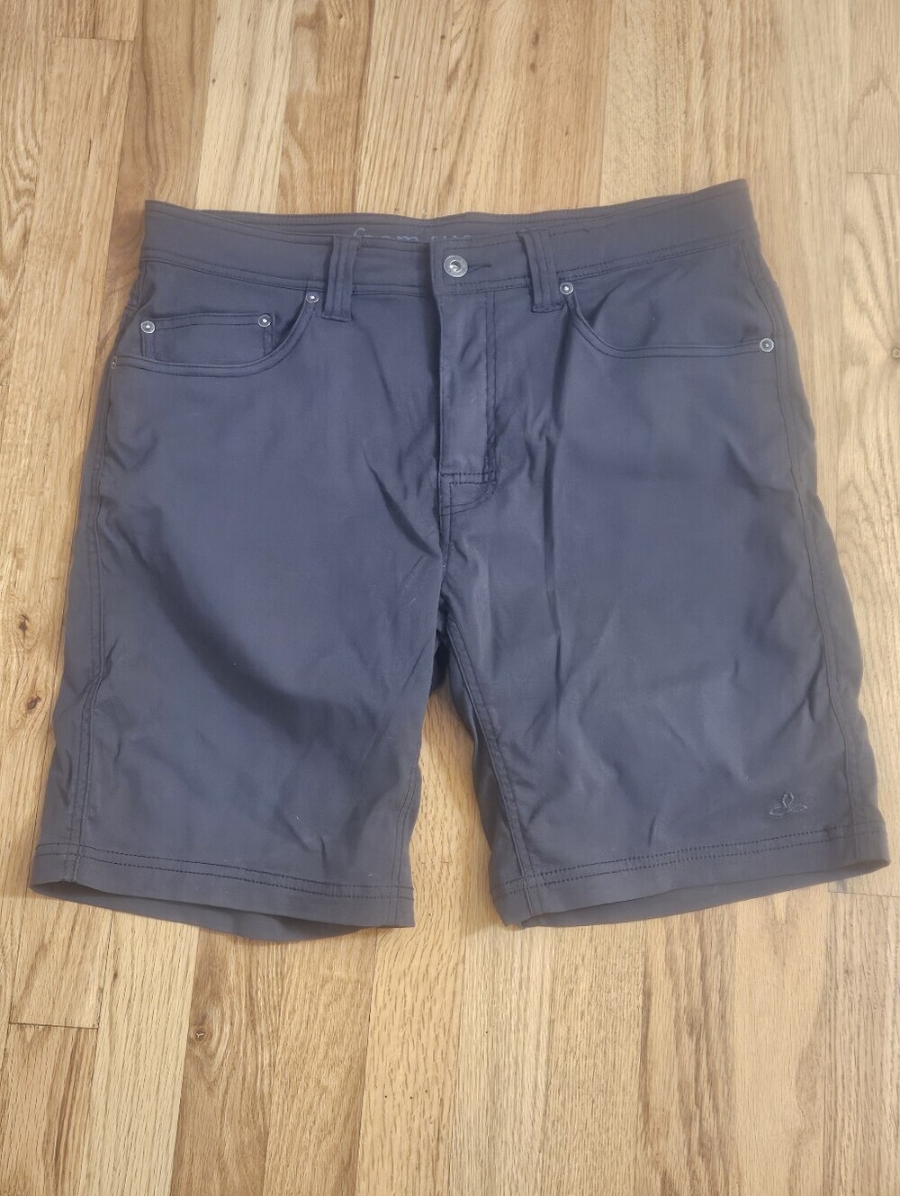 prAna Men's Brion Shorts Size 32×9 EUC